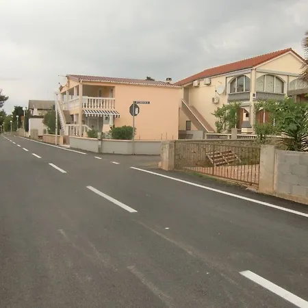 Eg By Interhome Апартаменты Вир