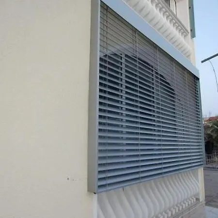 Eg By Interhome Vir