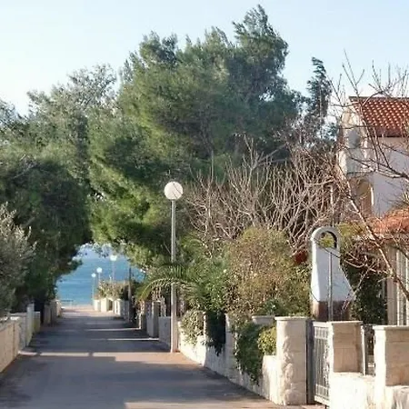 Апартаменты Eg By Interhome *