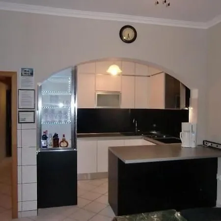 Eg By Interhome * Vir