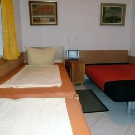 Apartament Eg By Interhome