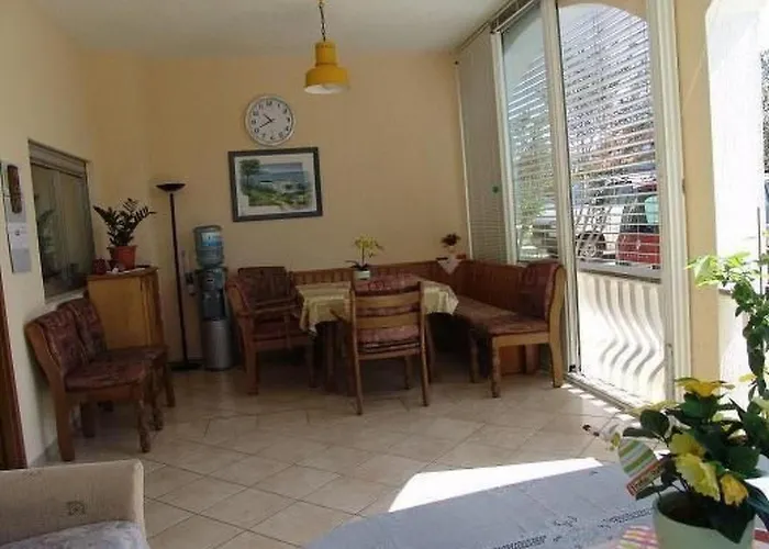 Apartment Eg By Interhome Vir